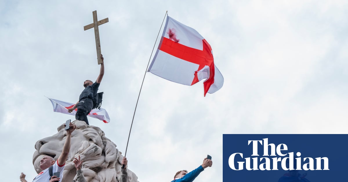 C of E to challenge Tommy Robinson’s ‘put Christ back into Christmas’ message