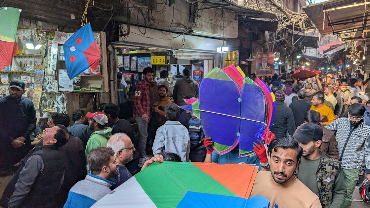 ‘Magical atmosphere’: Kite fever lights up Lahore as Basant boosts economy