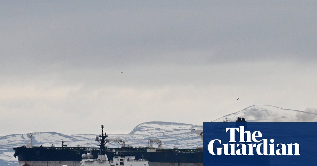 UK threatens to seize Russia-linked shadow fleet tanker in escalatory move
