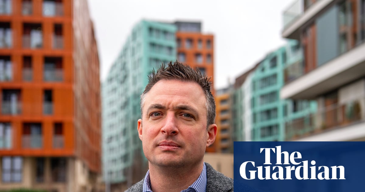 ‘Plainly wrong’: London flat dwellers fight shock £200,000 heating bill