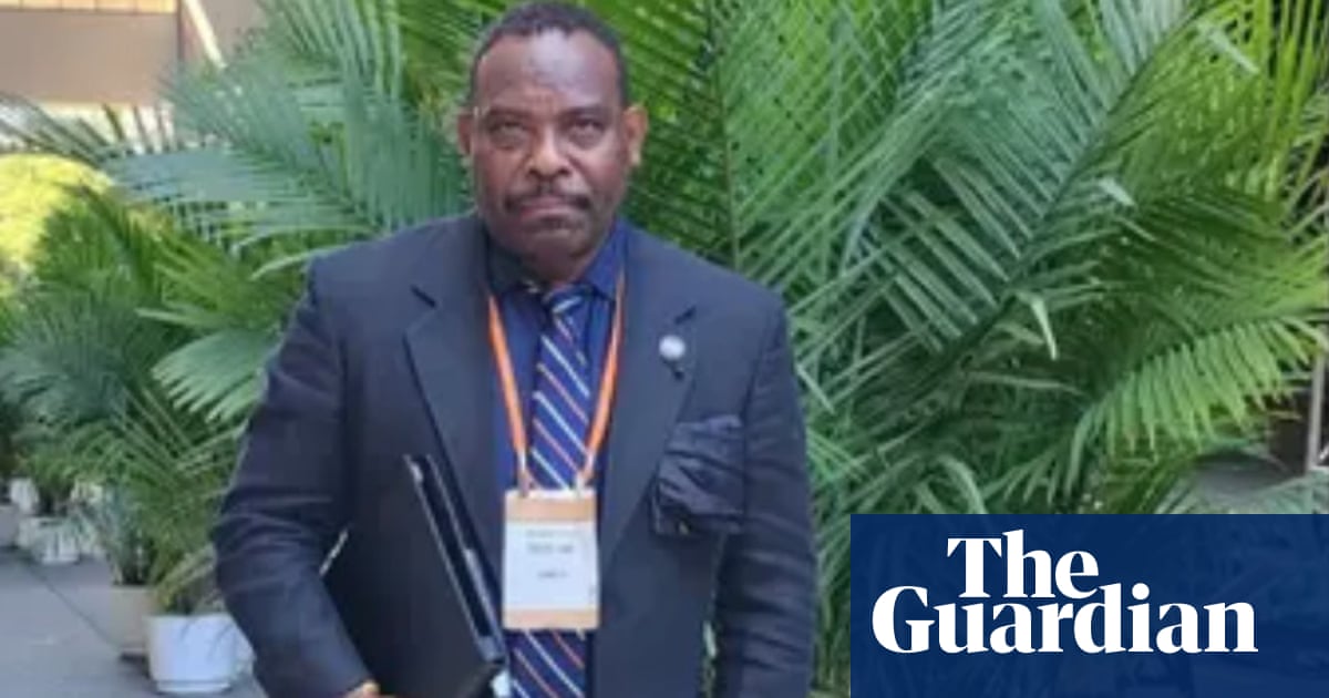 Detained Georgia veteran deserves to stay in US after serving country, fiancee says