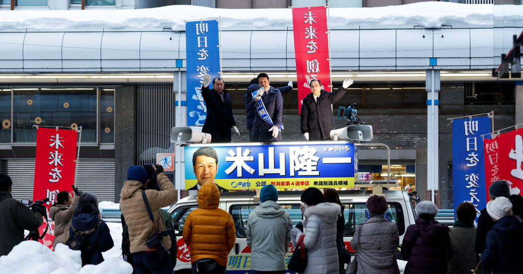 Shortages of posters and trucks add to candidates’ challenges.