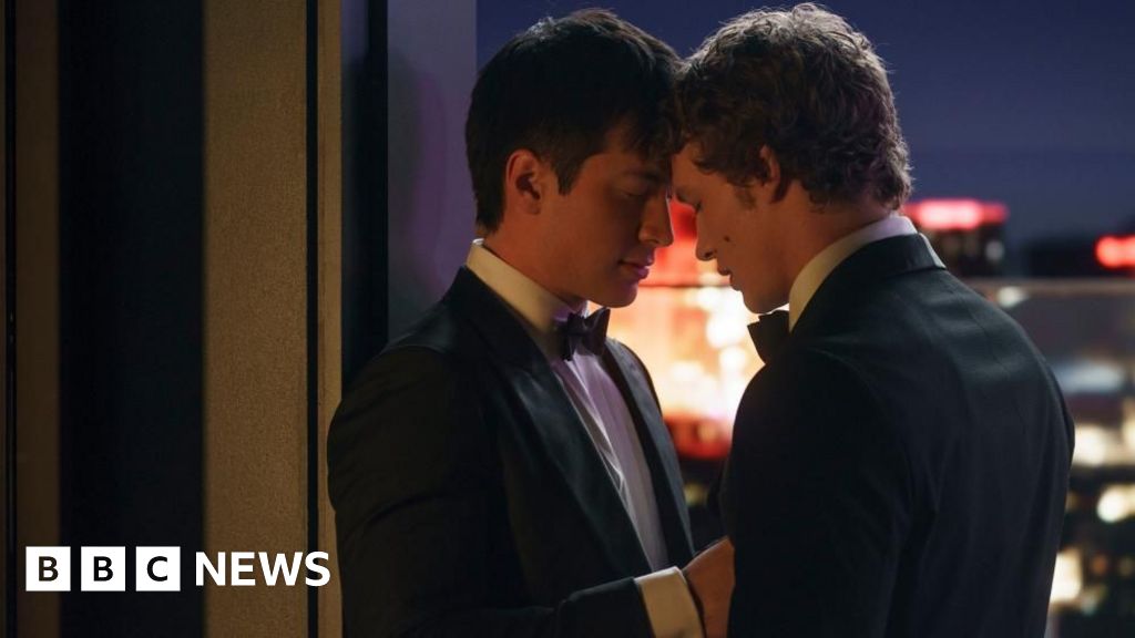 No big names. No big budget. But Heated Rivalry is a big hit