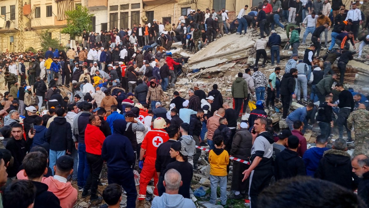 Building collapse in northern Lebanon kills at least six people