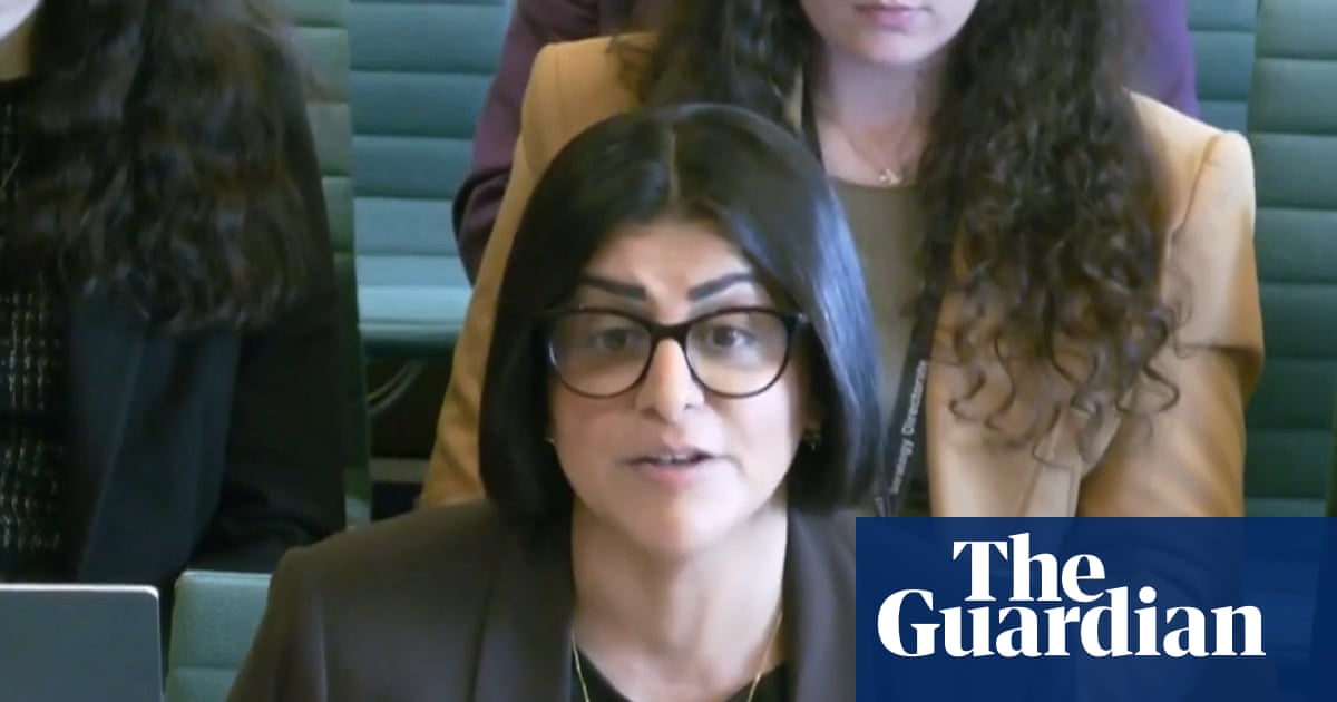 300,000 children face 10-year wait for settled status under UK plans, says IPPR