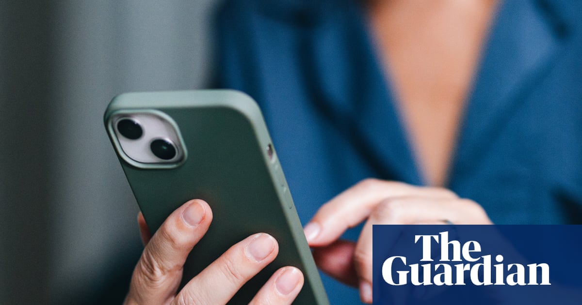 Authorities seek to remove from social media image of foetus being circulated by Australian anti-abortion activists