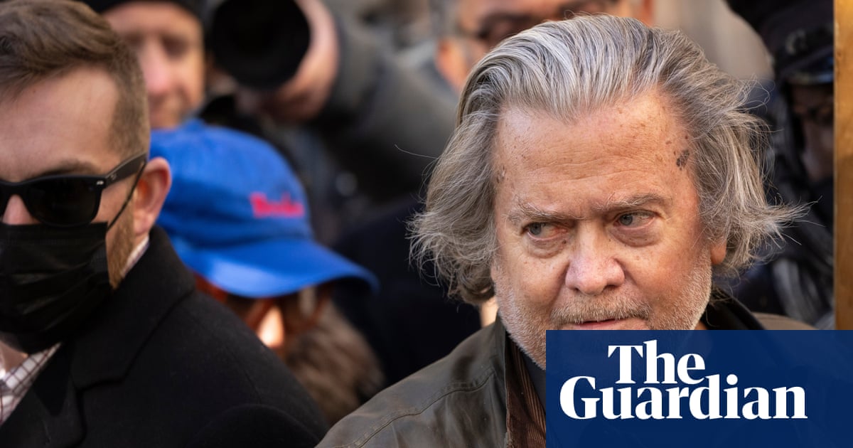 Trump justice department moves to dismiss Steve Bannon criminal case