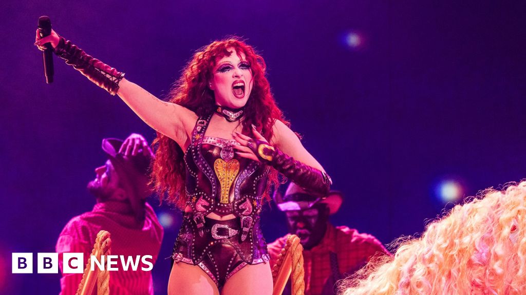 Chappell Roan leaves talent agency led by Casey Wasserman after Epstein fallout