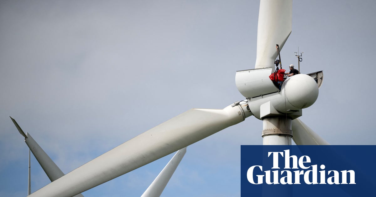 UK backs biggest English onshore windfarm in a decade among 190 green energy projects