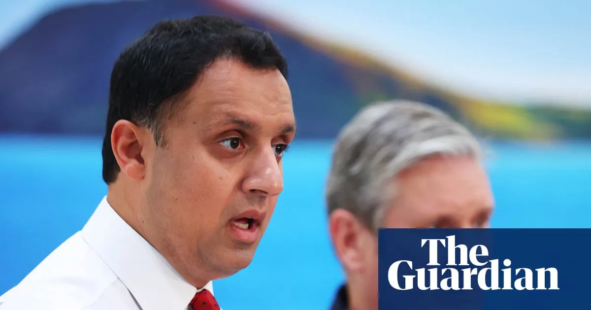 Sarwar allies seeking to justify Starmer attack say he could still face leadership challenge