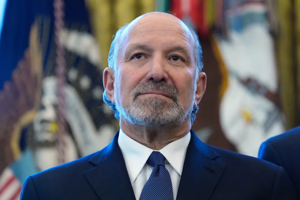 Commerce Secretary Howard Lutnick acknowledges meetings with Epstein that contradict previous claims