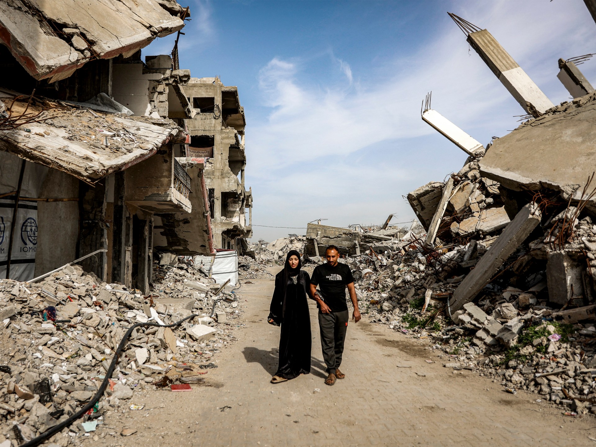 More Palestinians return to Gaza via Rafah as Israeli attacks continue