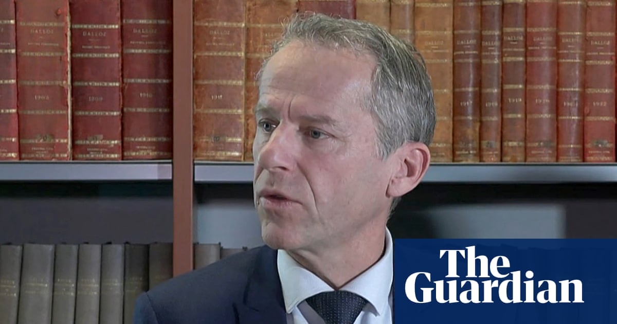 France makes international appeal over ex-teacher accused of raping 89 children