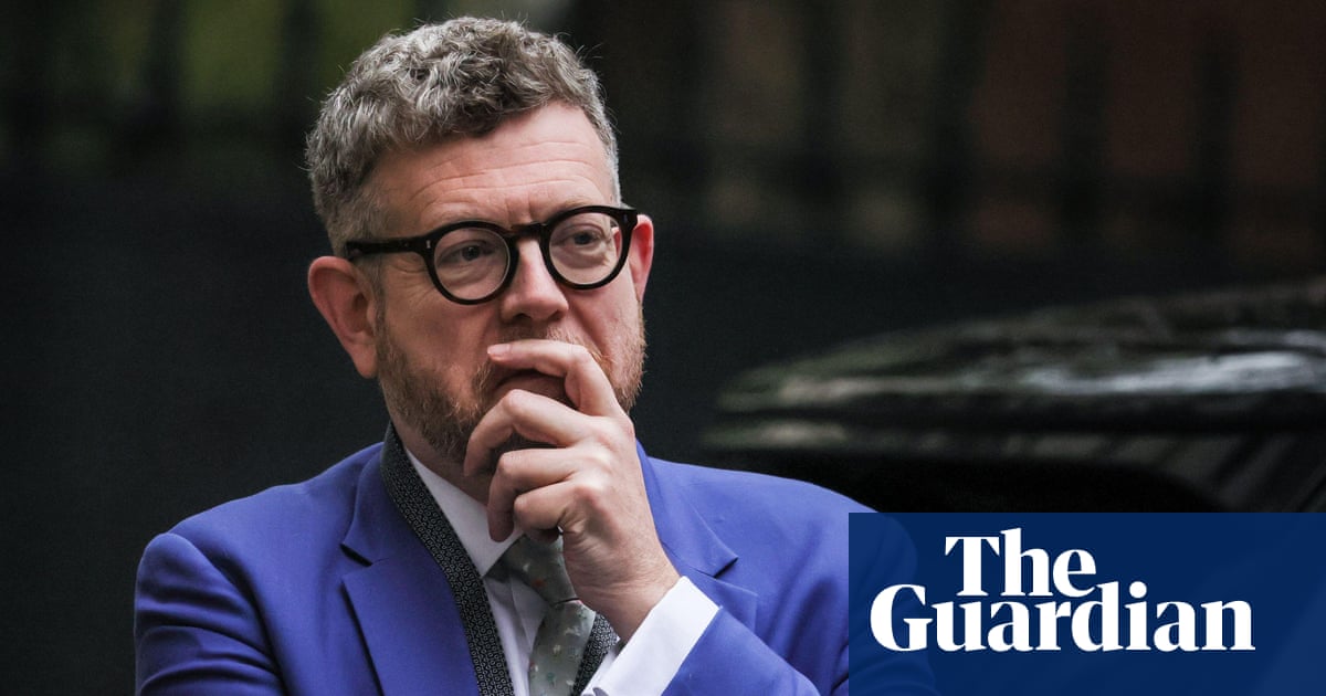 No 10 ‘did not know’ of aide’s links to paedophile when he was given peerage