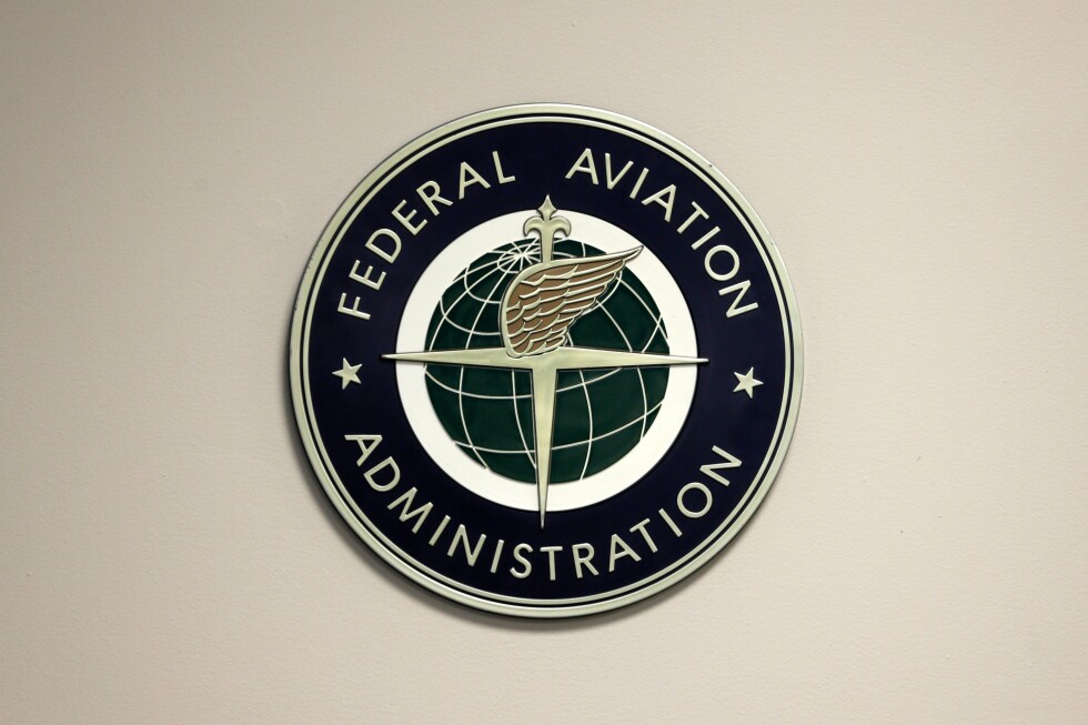 FAA closes airspace around El Paso, Texas, for 10 days, grounding all flights