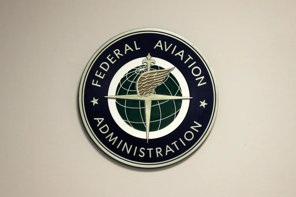 FAA closes airspace around El Paso, Texas, for 10 days, grounding all flights