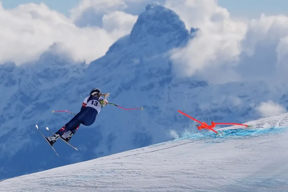 Lindsey Vonn says she has a ‘successful’ 3rd surgery on broken leg following crash at the Olympics