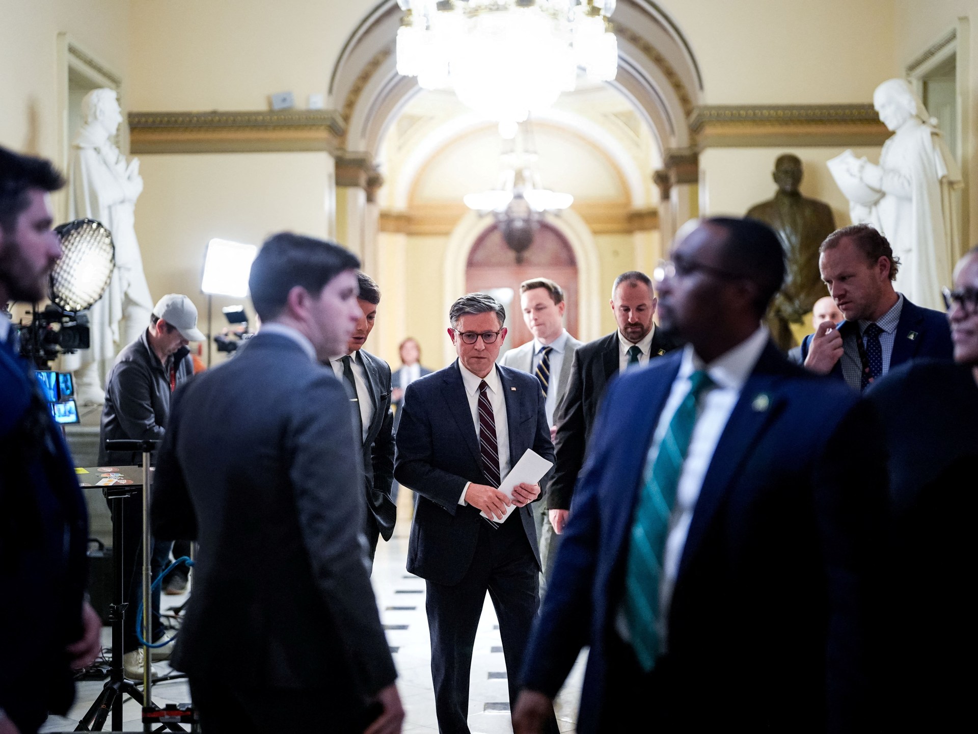 Breaking with Trump, US House votes to pass a bill ending Canada tariffs