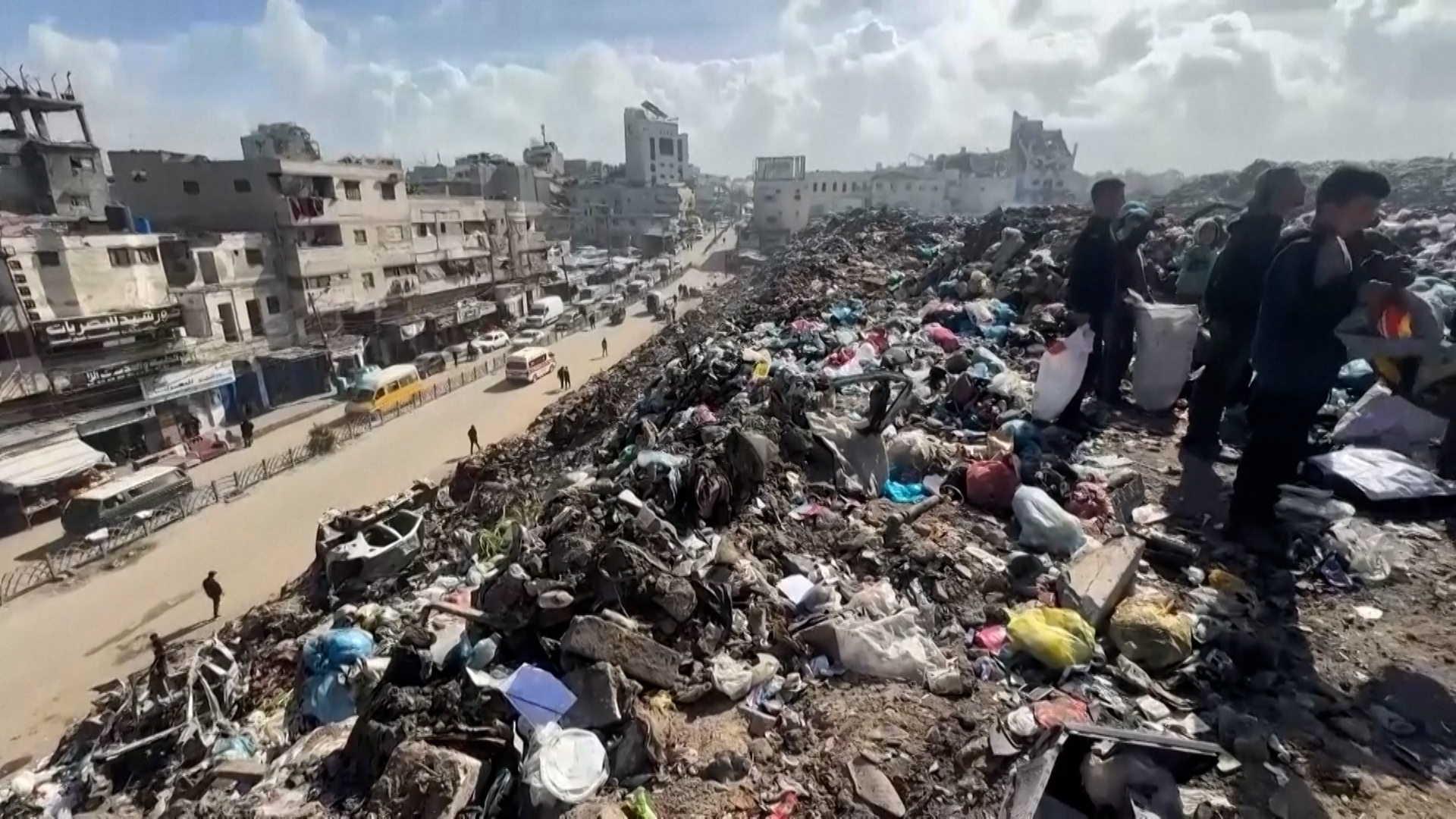 UN begins clearing massive wartime waste dump in Gaza City