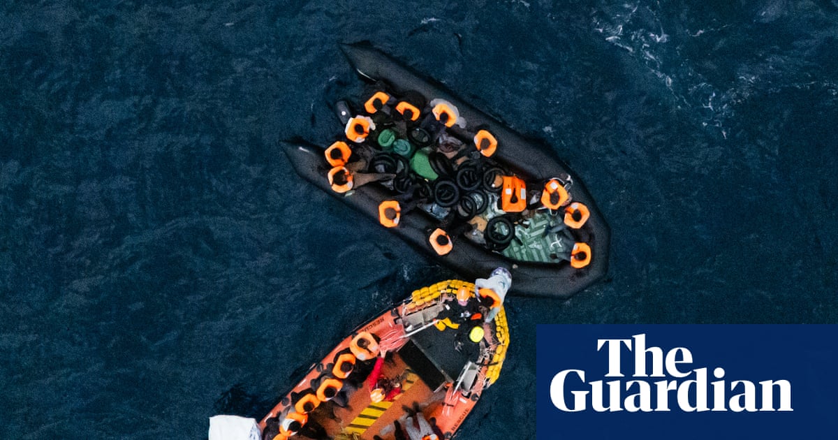 Italian PM vows to secure borders and approves bill allowing naval blockades