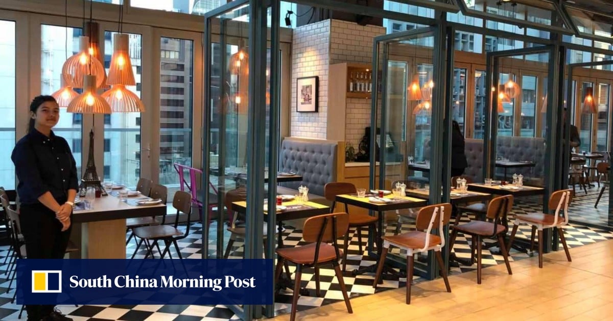 Hong Kong diners urged to avoid raw oysters as more food poisoning cases found