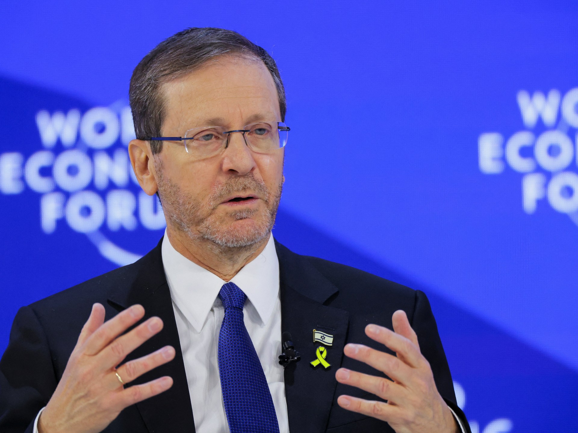 Trump calls Israel’s president ‘disgraceful’ for not pardoning Netanyahu