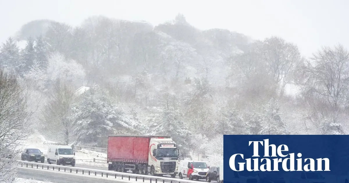 UK weather: major road across Pennines shut as Arctic blast brings snow and ice