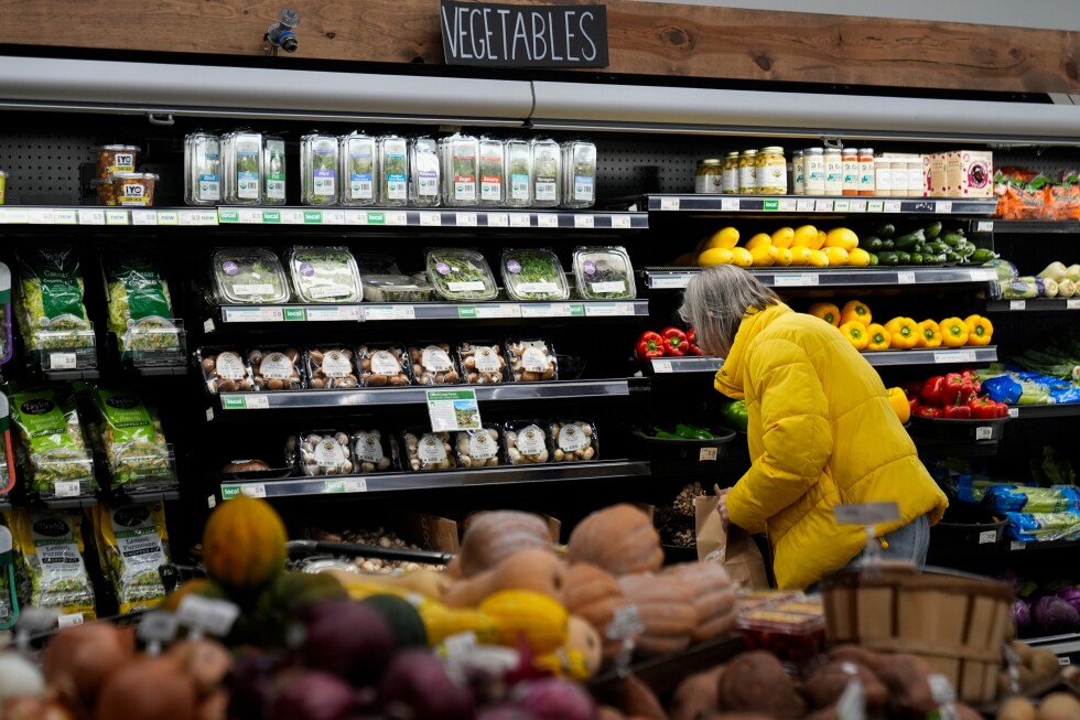 Inflation measure falls to nearly five-year low as gas prices fall and housing costs cool