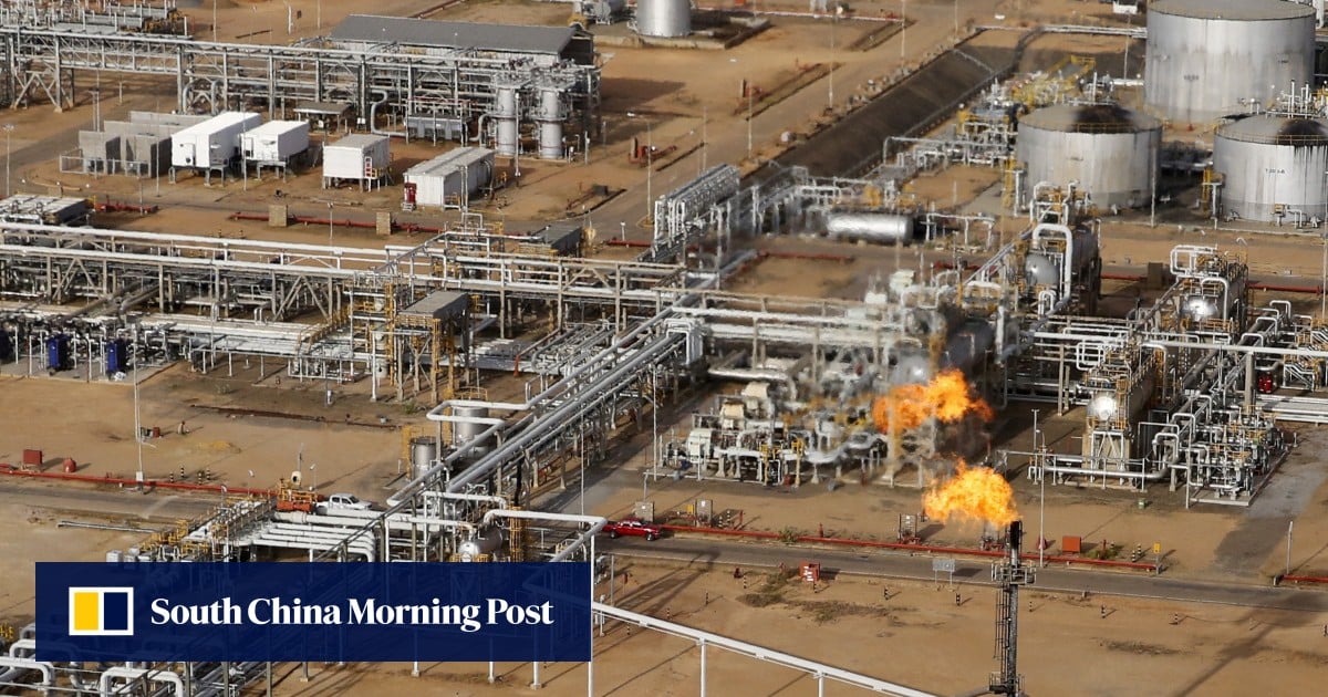 US allows oil majors to resume Venezuela operations