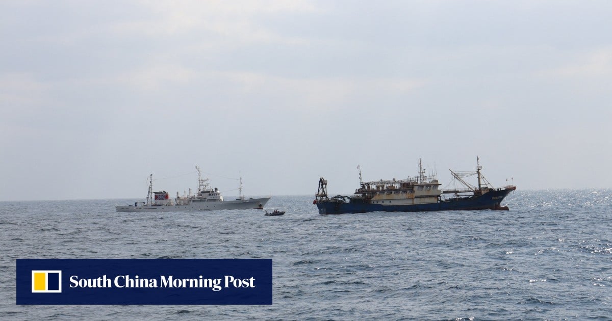 Tokyo releases captain of Chinese fishing boat found in Japanese EEZ
