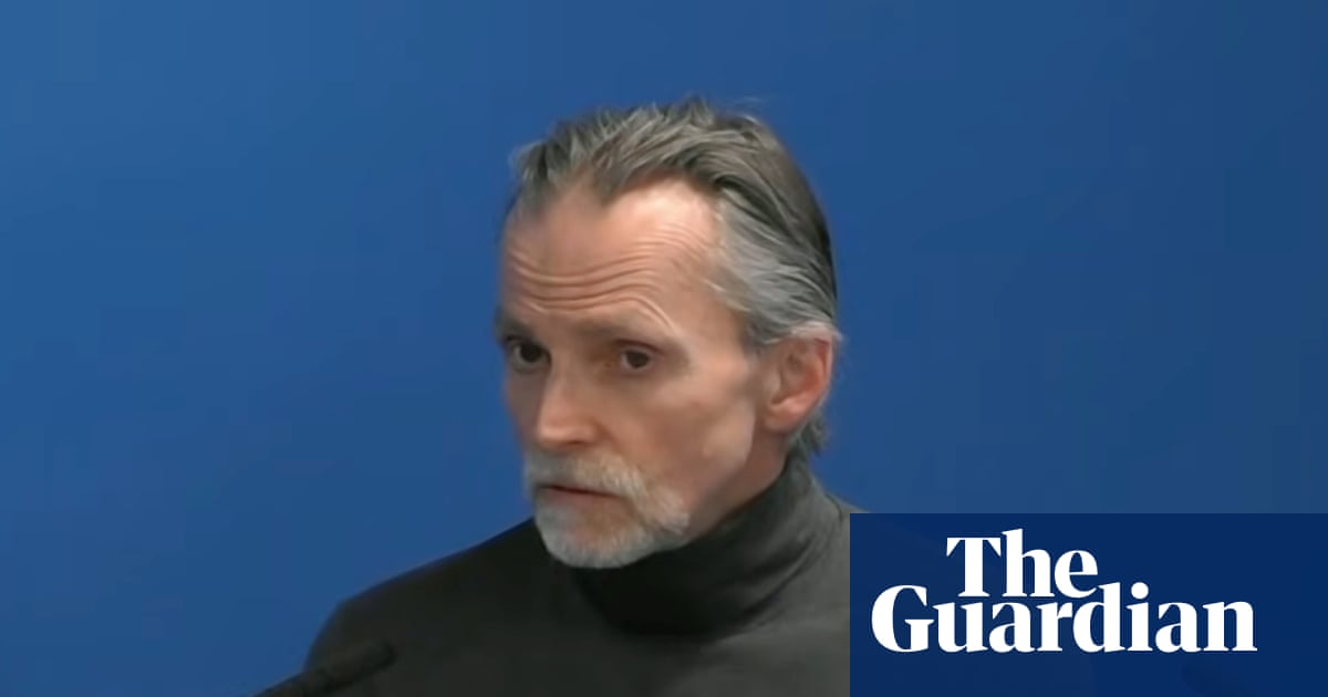 Senior police praised undercover officer who lied to court about identity, papers at spycops inquiry show