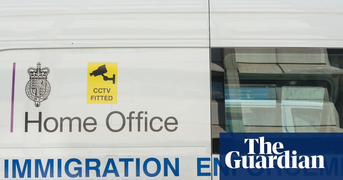 UK private jet deportation flight cancelled after man swallows vape battery