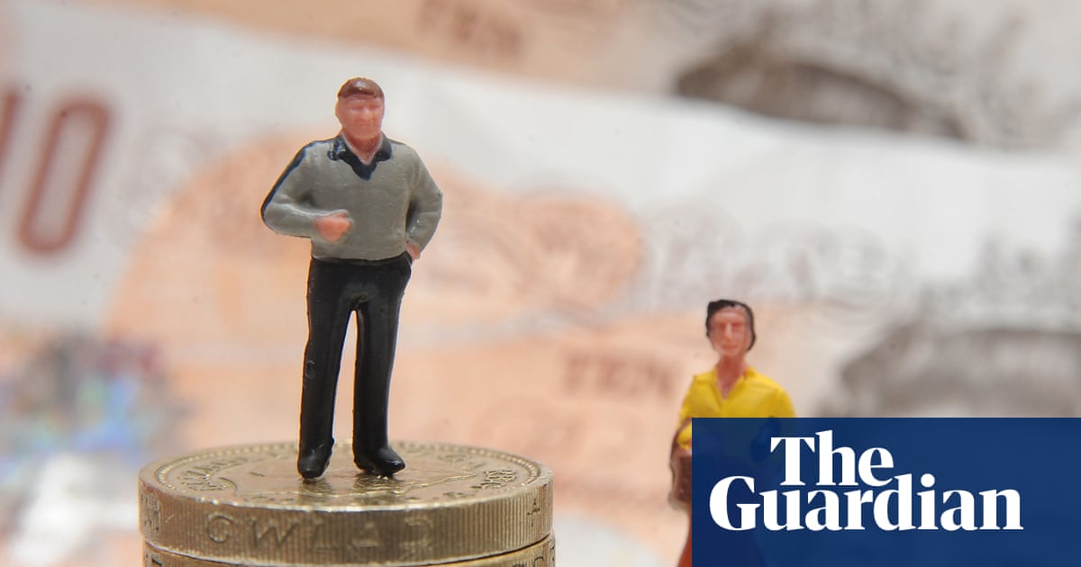 UK’s gender pay gap forecast to persist for another 30 years