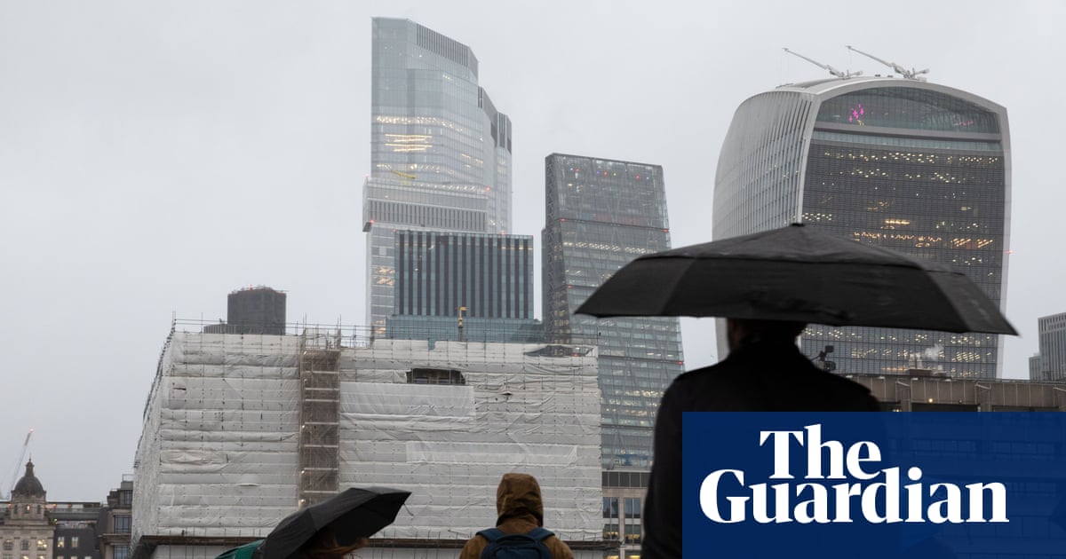 UK unemployment rate rises to 5.2%, the highest level in nearly five years