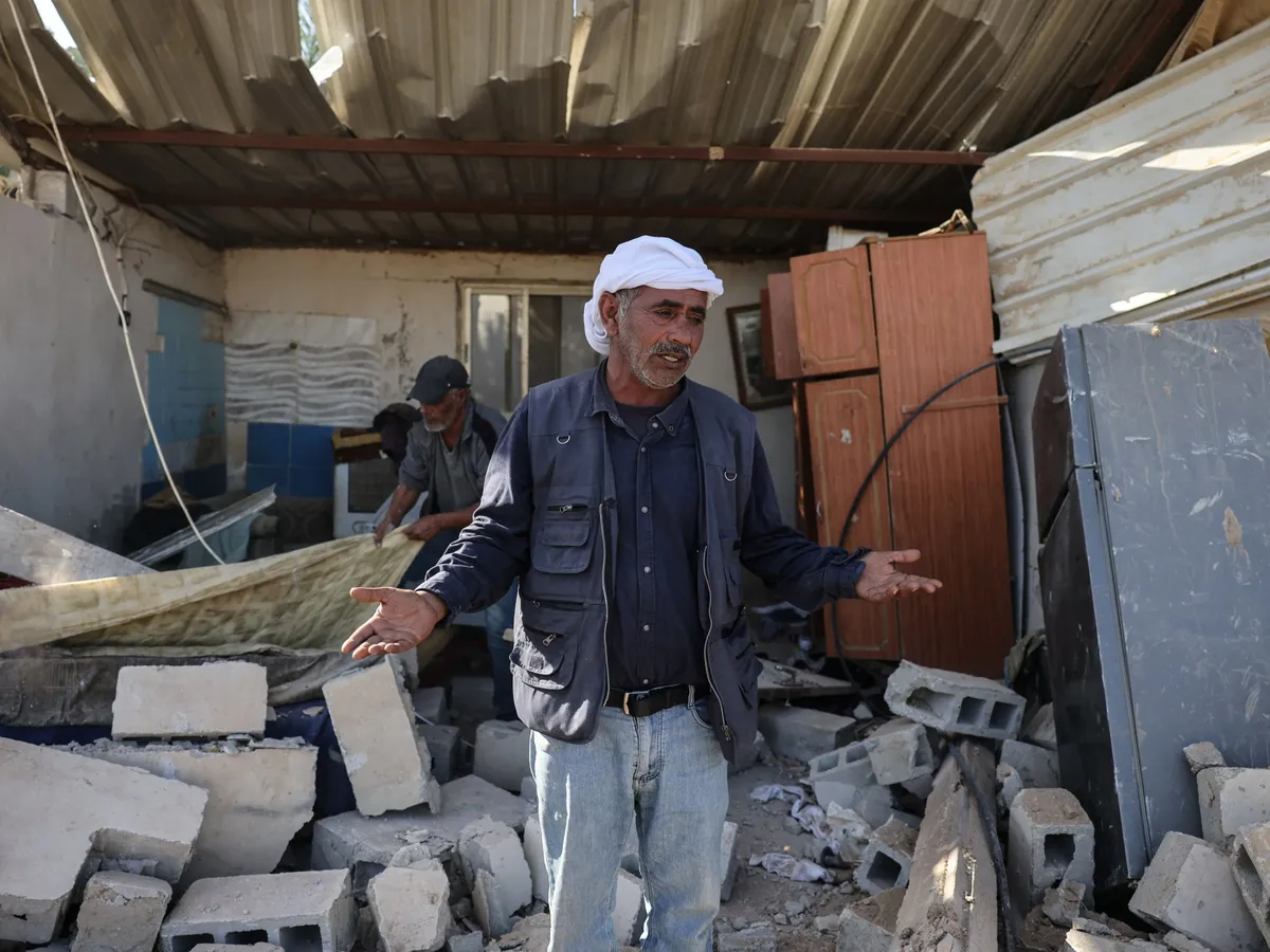 Israeli settlers displace 15 Palestinian families in West Bank: Official
