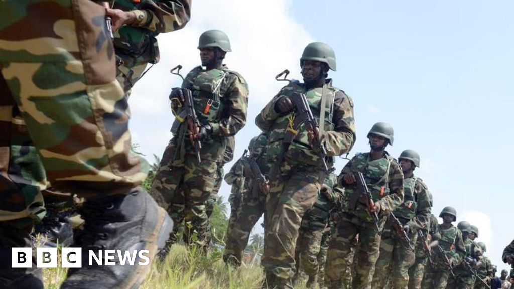 US soldiers arrive in Nigeria to aid its fight against Islamist militants