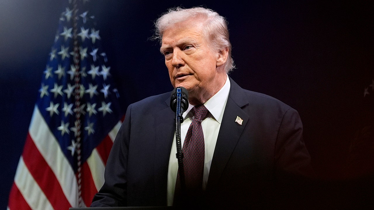 Trump touts 'tremendous progress' but says he'll meet Putin and Zelenskyy 'ONLY when' peace deal is final