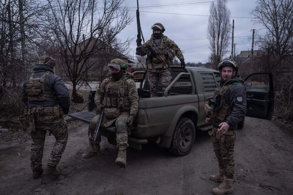 Ukrainian and Russian envoys hold a second day of US-brokered talks in Geneva