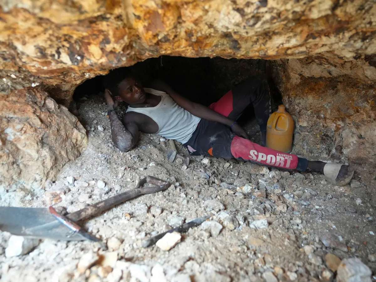 At least 37 killed in Nigeria mine carbon monoxide poisoning: Reports