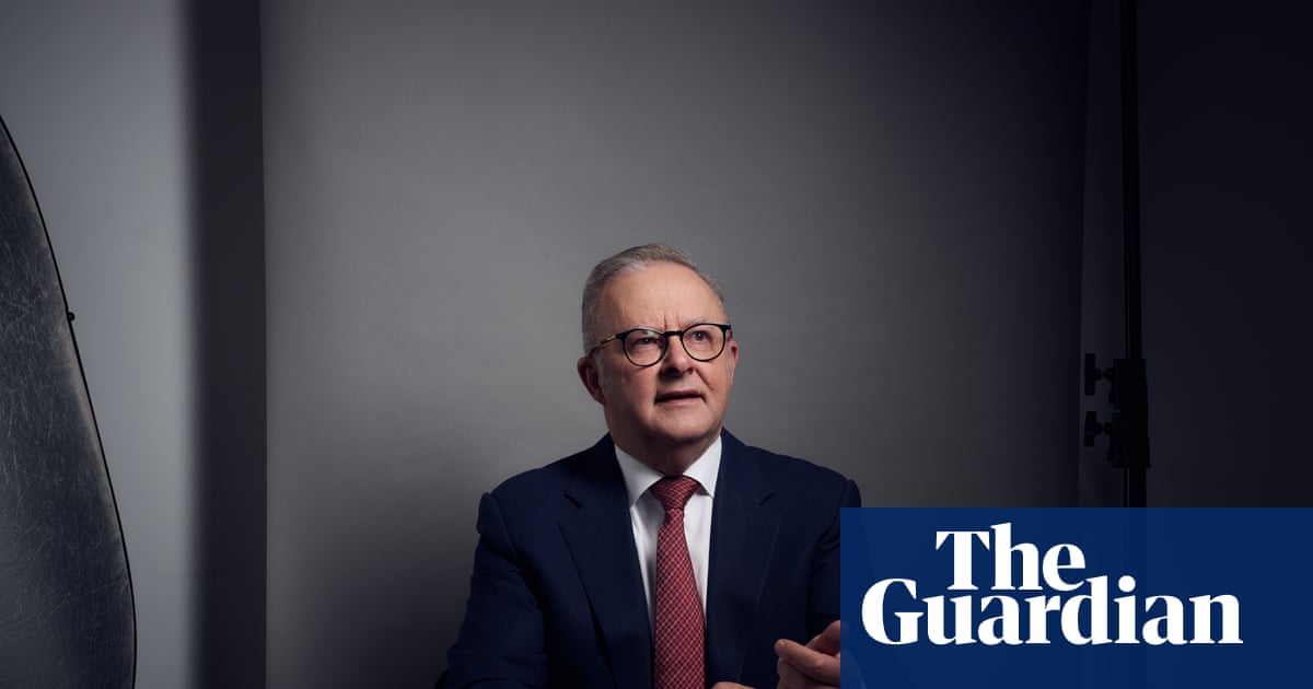 Australian PM says former prince Andrew has suffered ‘extraordinary fall’ but that won’t prompt another republic referendum