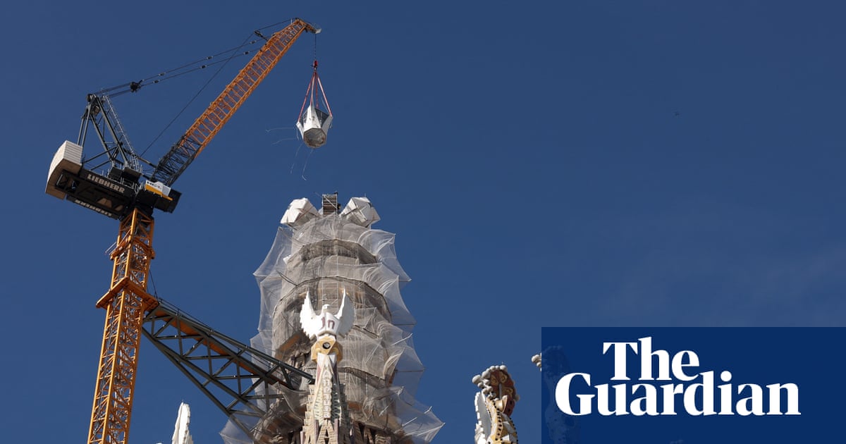 ‘A joyful day’: final piece of Sagrada Familia’s central tower put in place