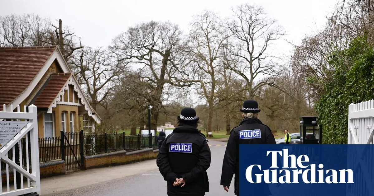 Palace would not oppose move to remove Andrew from succession