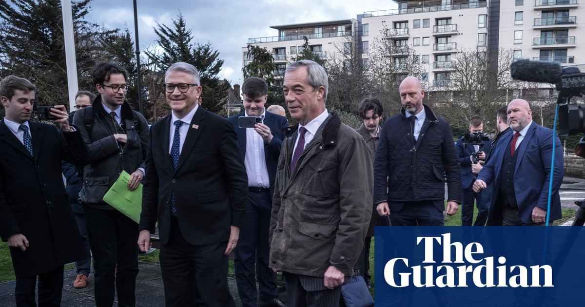 Does Nigel Farage have a problem with women?