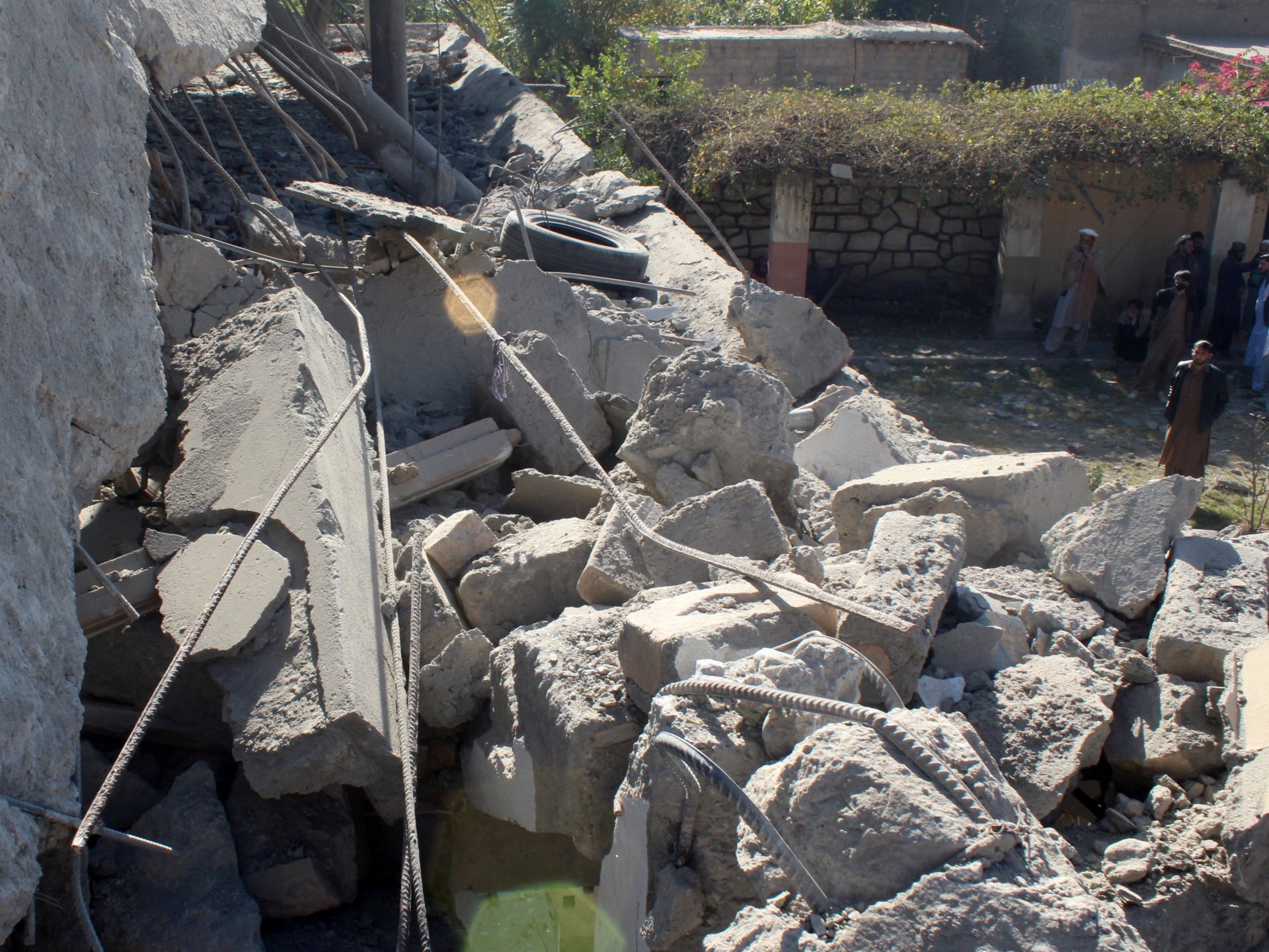 Pakistan carries out strikes in Afghanistan after spate of suicide attacks