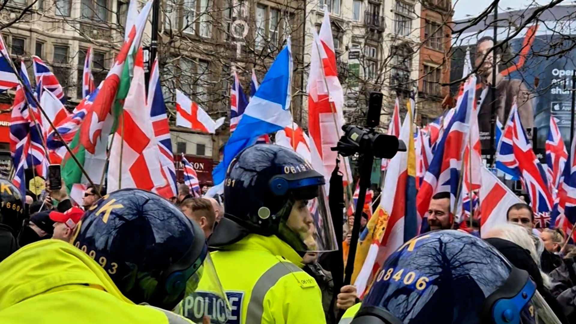Video: Hundreds of far-right anti-Islam protesters march in Manchester