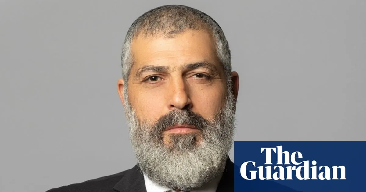 Israeli journalist who said 100,000 Gazans should have been killed after 7 October could be denied Australia visa