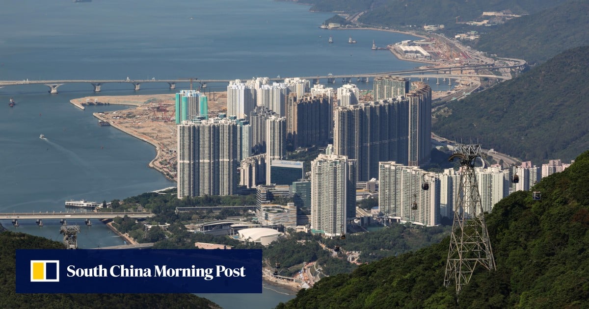 Hong Kong autonomous vehicle tests move up a gear with longer routes