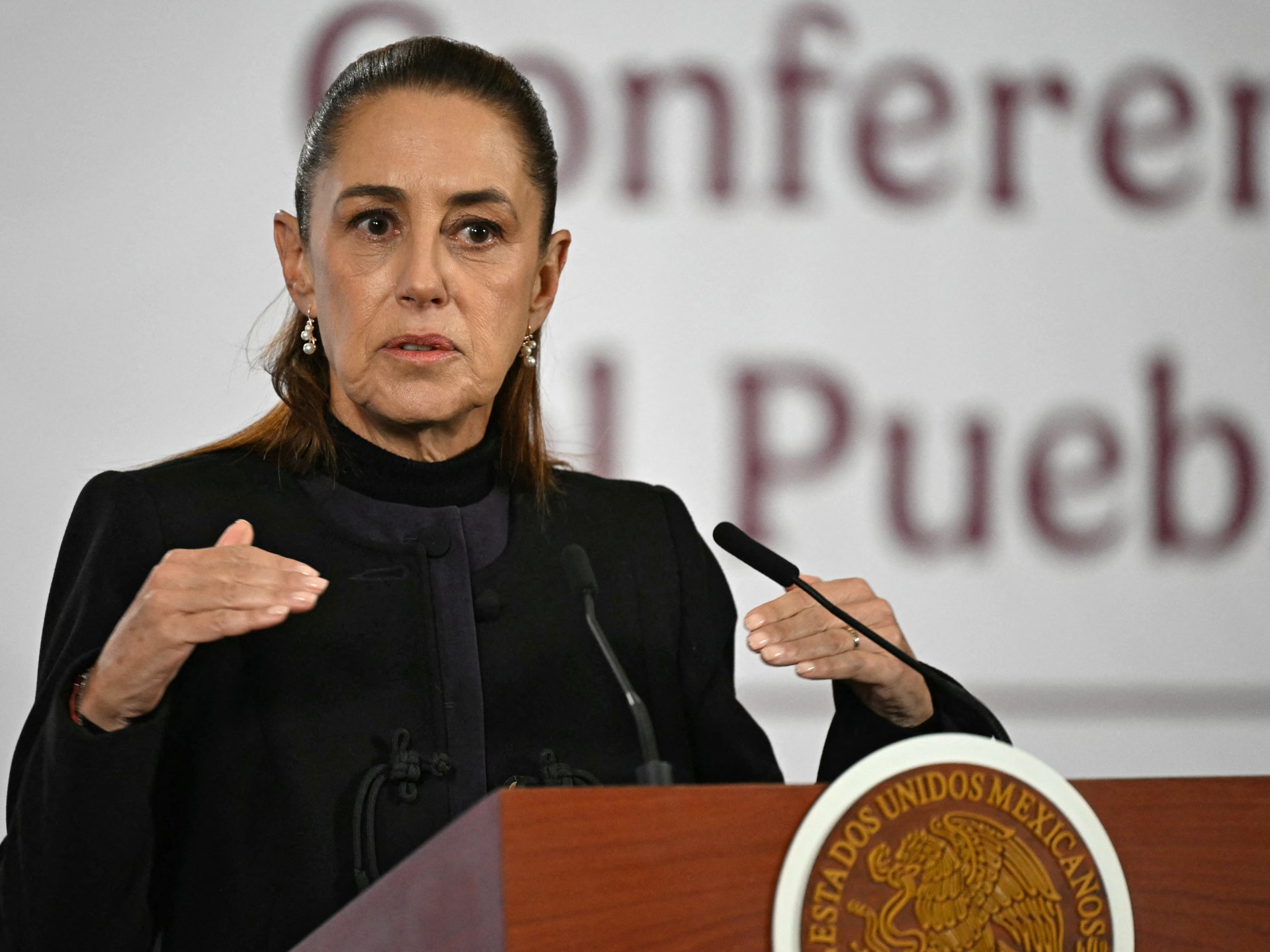 El Mencho: Mexico officials say 25 soldiers killed after cartel raid