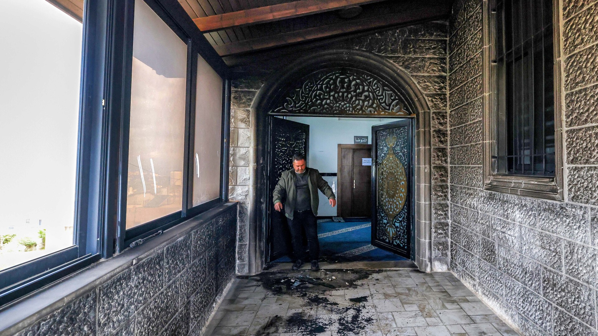 Israeli settlers vandalise, torch mosque in occupied West Bank