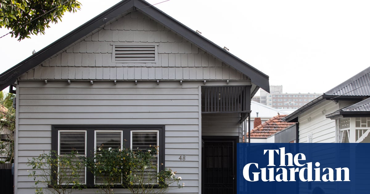Tax expert worried Australia on path to neo-feudal society as housing wealth drives inequality